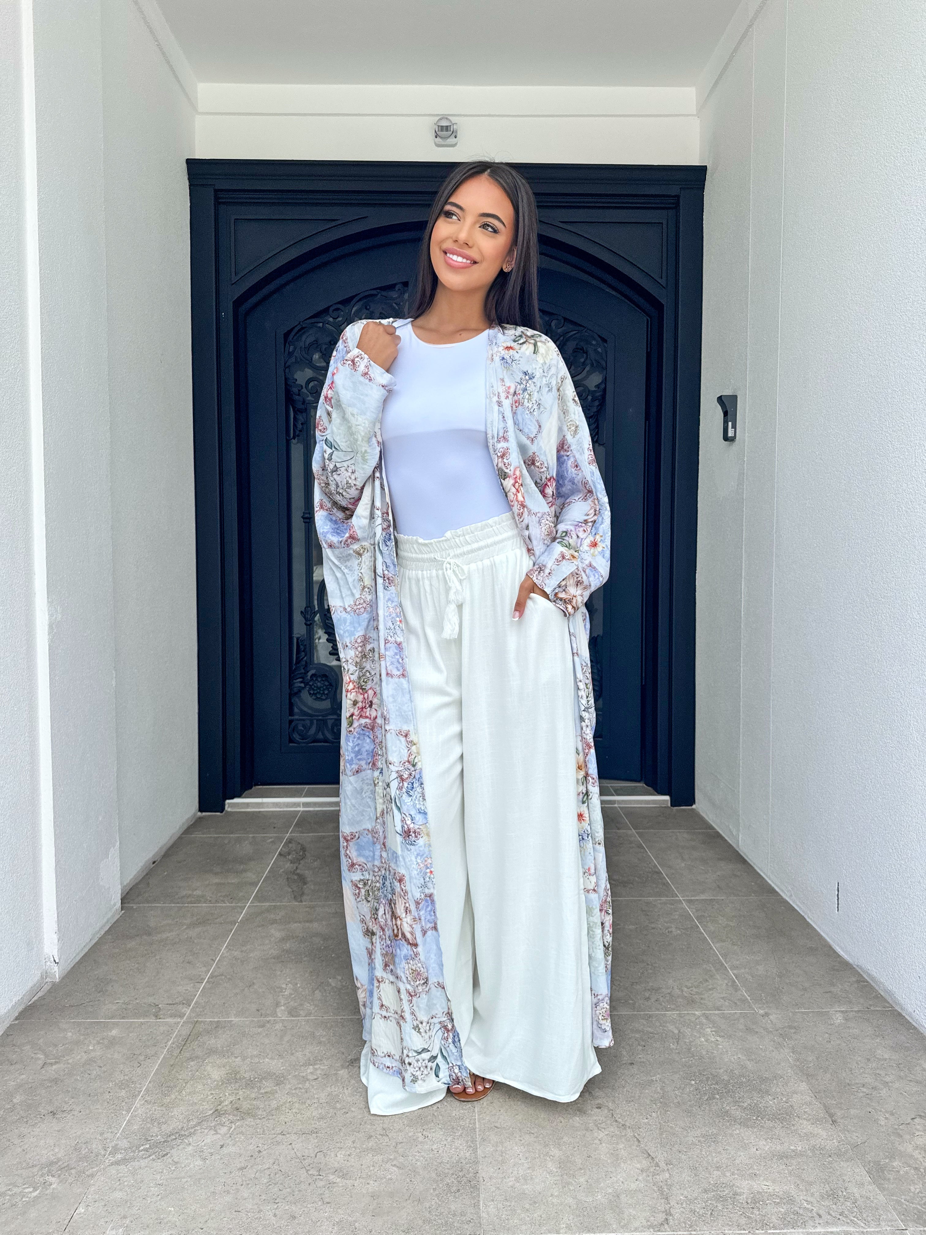 Jasmin Blue Kimono