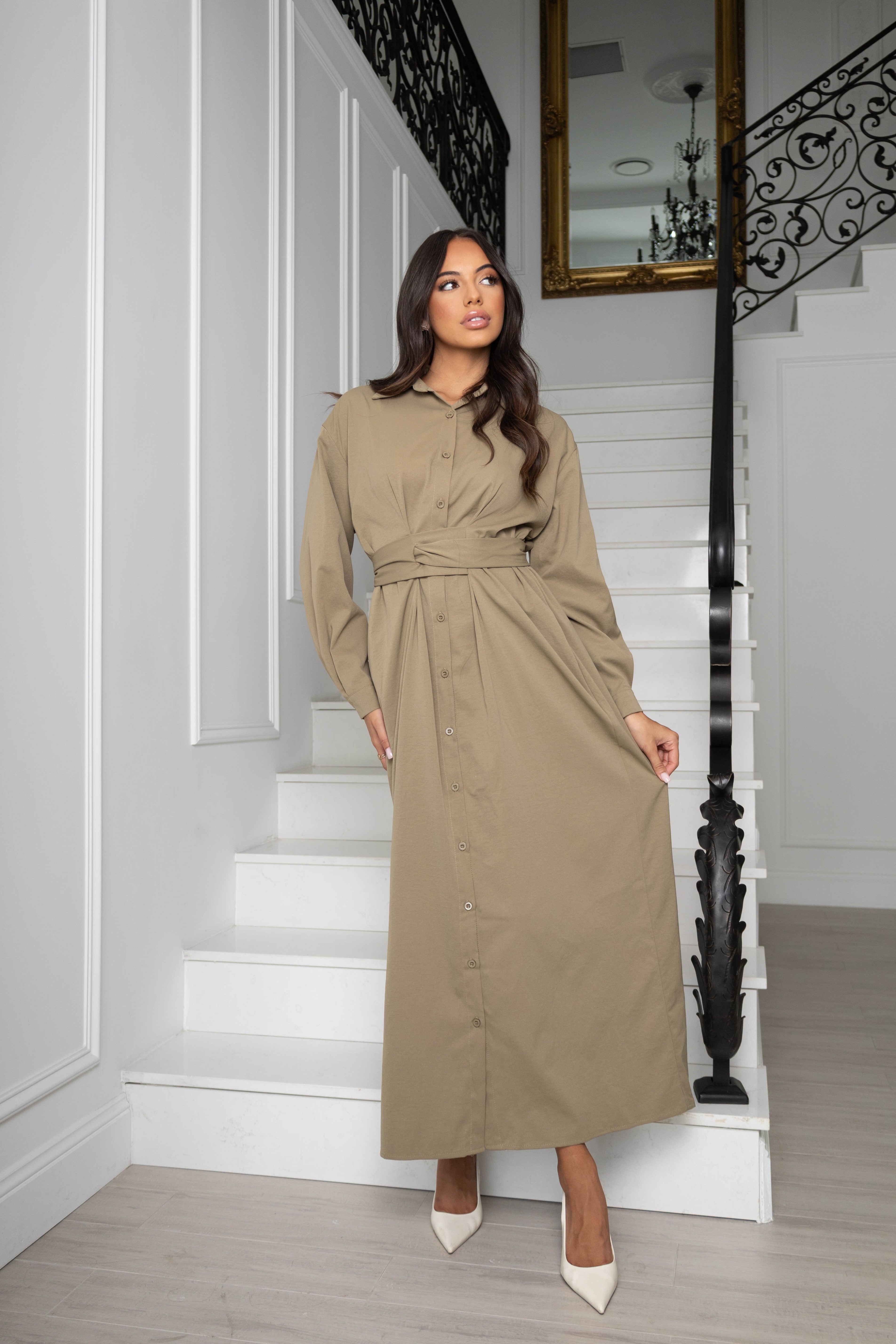 Nadirah unique belted maxi